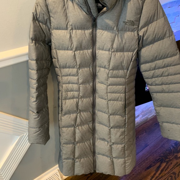 North face jacket - Picture 3 of 3